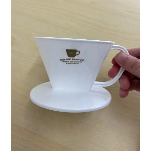 Chic Brown Color Coffee Goods Polypropylene Coffee Dripper Barista Cafe Restaurant K190-5 Coffee Dripper Brown