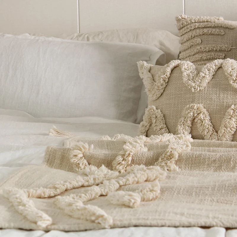 Wholesale luxury cotton gauze throw thick throw blanket pretty tassel decoration home moroccan throw