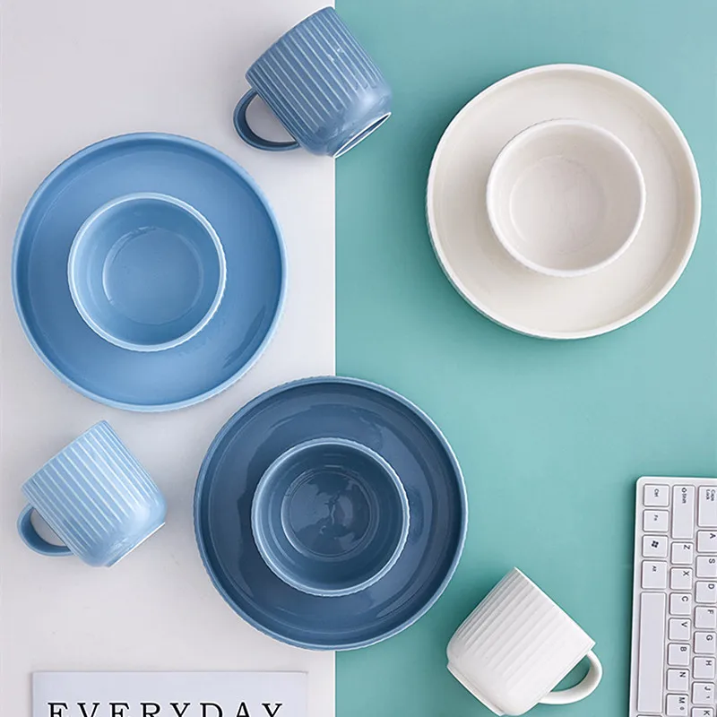 Wholesale restaurant embossed dinner plate sets elegant porcelain dinnerware sets ceramic tableware