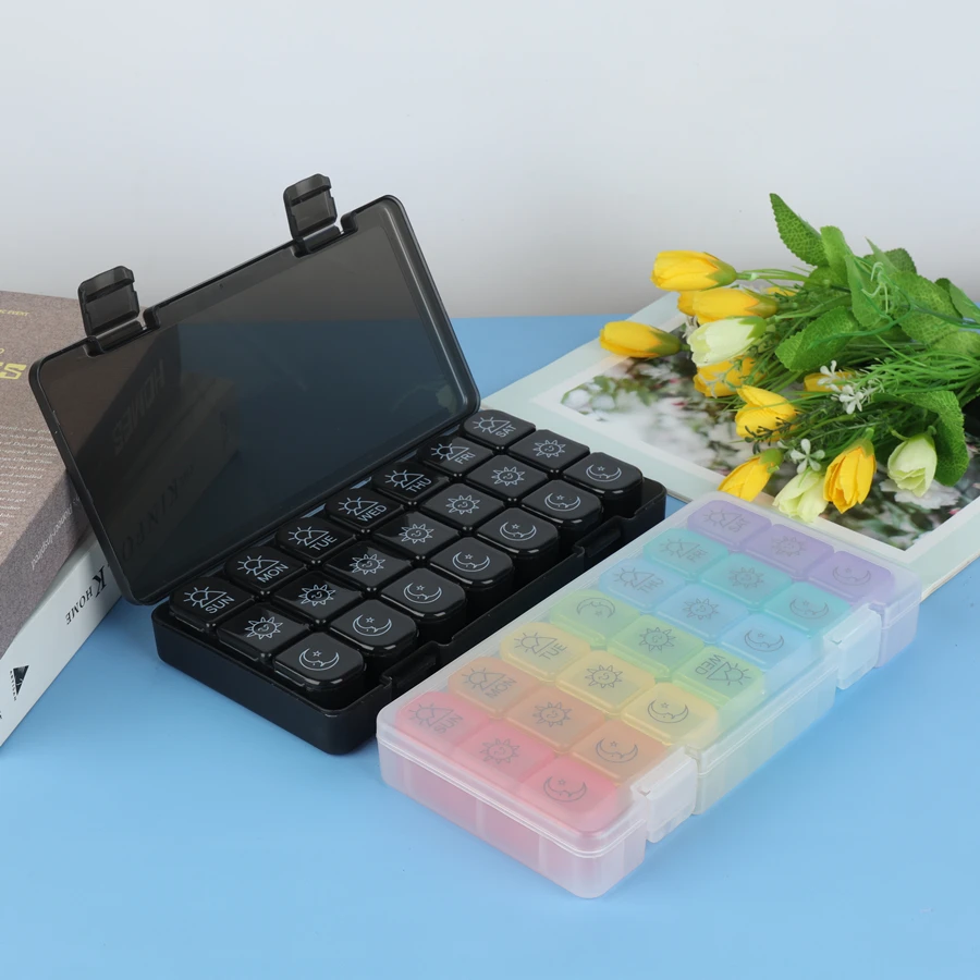 Custom Logo Portable Pill Storage Case Weekly Pill Box 7 Days Large Travel Medicine Organizer