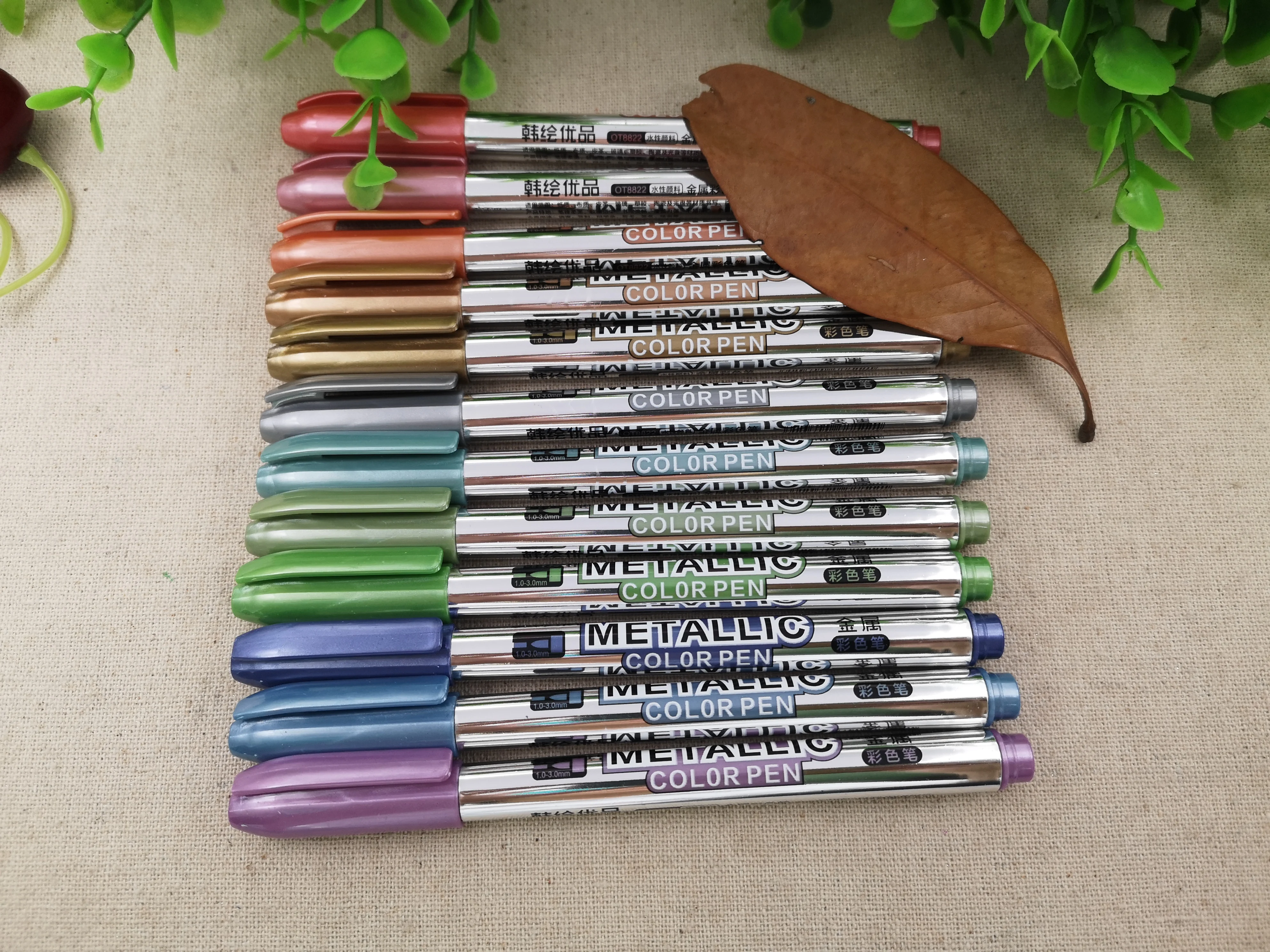 
DIY npon toxic metallic marker pens 