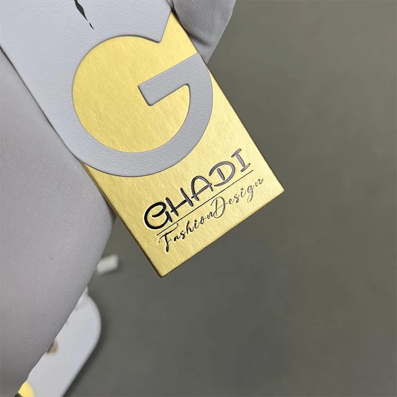 Luxury Recyclable Clothing Hang Tags Custom Logo Green Card Clothes Label T-Shirts Jackets Shoes Printed Technique Special Paper