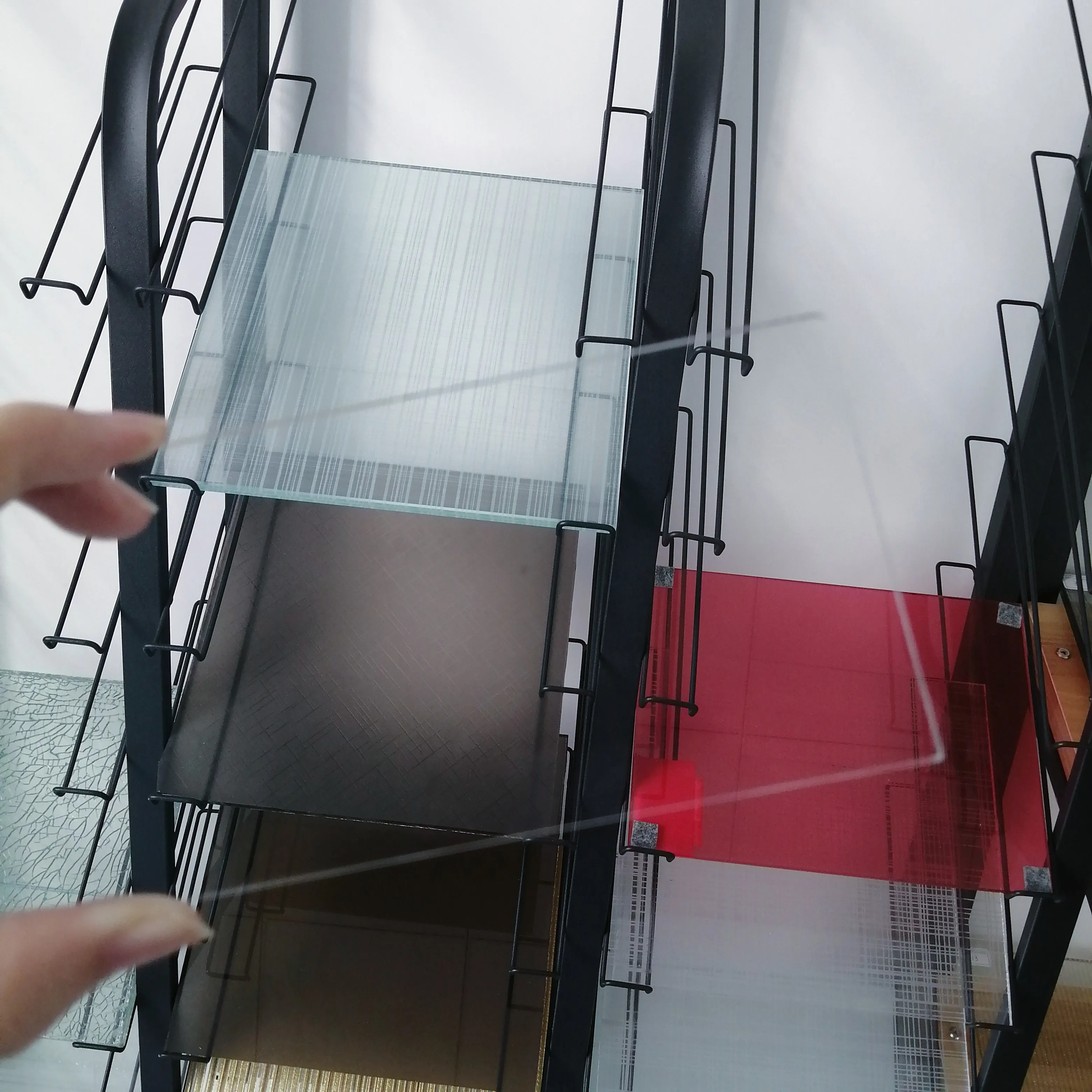 High Transparent AR Coating Optical Glass Anti Glare Glass With Non-Reflective Anti Fingerprint Function Tempered Glass