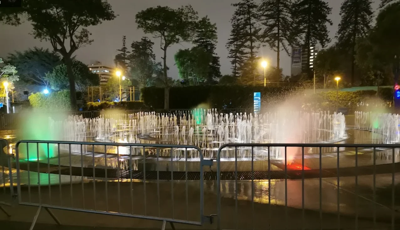 AWS Factory Price Dry Floor Water Fountain Customized Modern Style Music Controller Deck Water Fountain