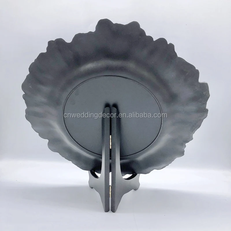 Factory Price 10 Inch High Quality Plastic Wedding Charger Plate On Sale