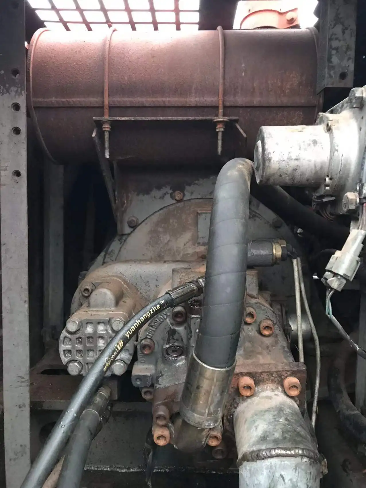 Б/у оригинальный японский экскаватор Hitachi EX120