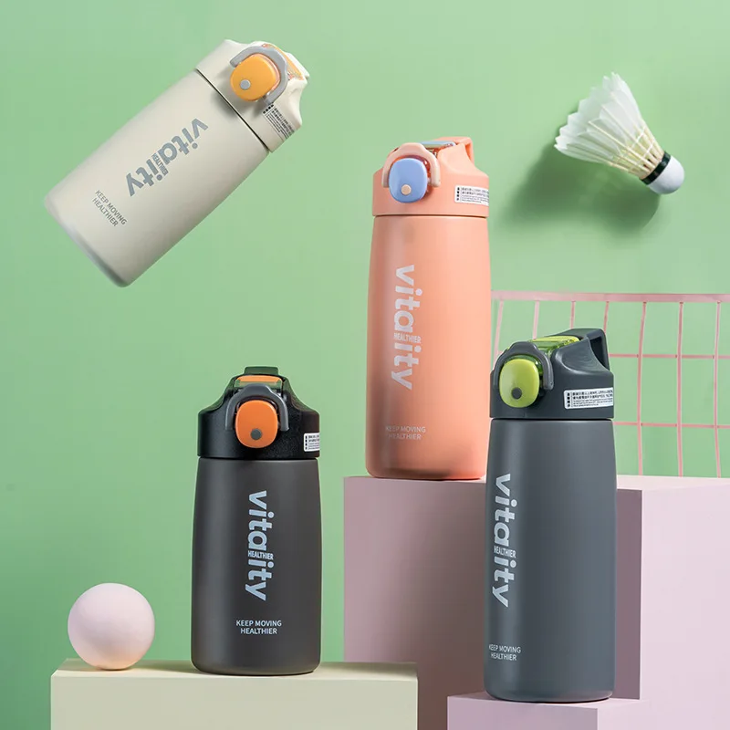 One-handed opening suction nozzle type thermos cup stainless steel bouncing lid sports water bottle