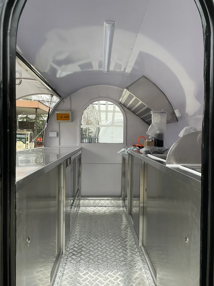 Food trailer  (9).jpg