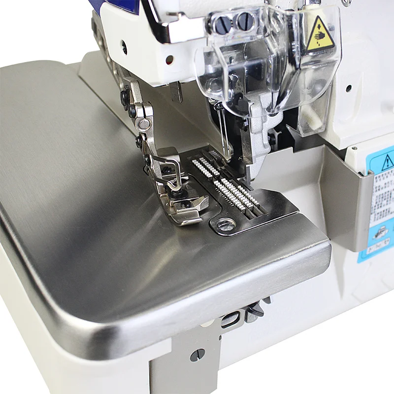 Universal classic four thread overlock sewing machine with a servo motor assembled and light