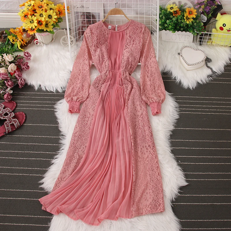 Elegant style dress round neck chiffon lace hollow stitching pleated skirt dress