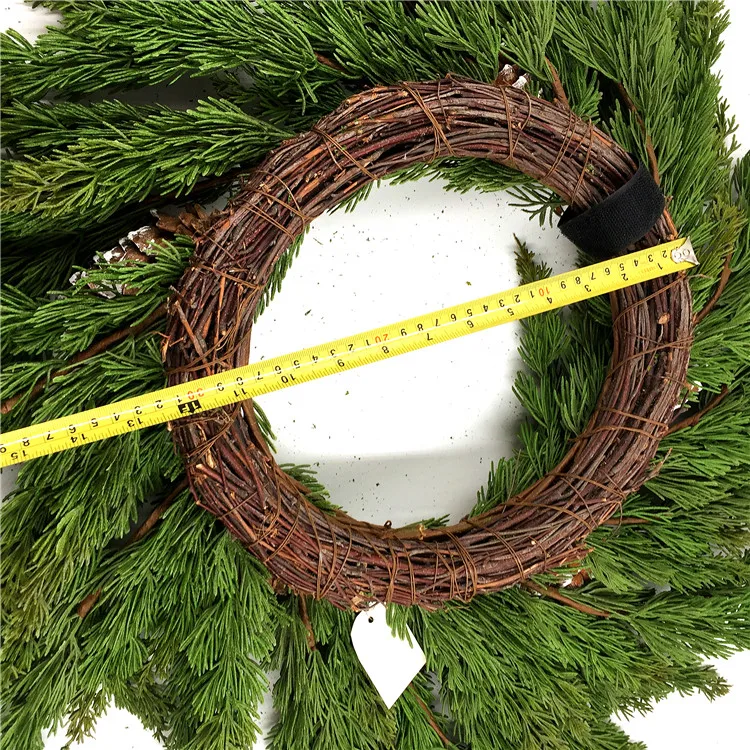 Artificial Cupressus Pine Tree Leaf and Pinecone Rings for Christmas