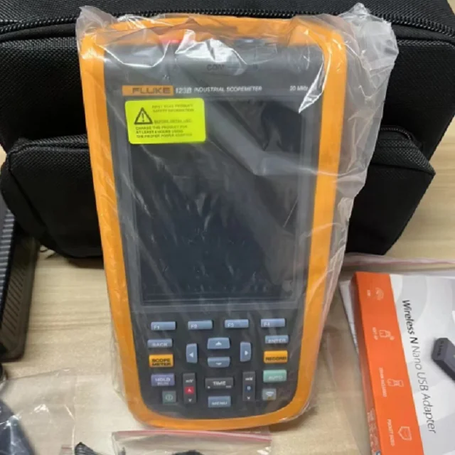 Промышленный Ручной осциллограф Fluke 123B, 20 МГц