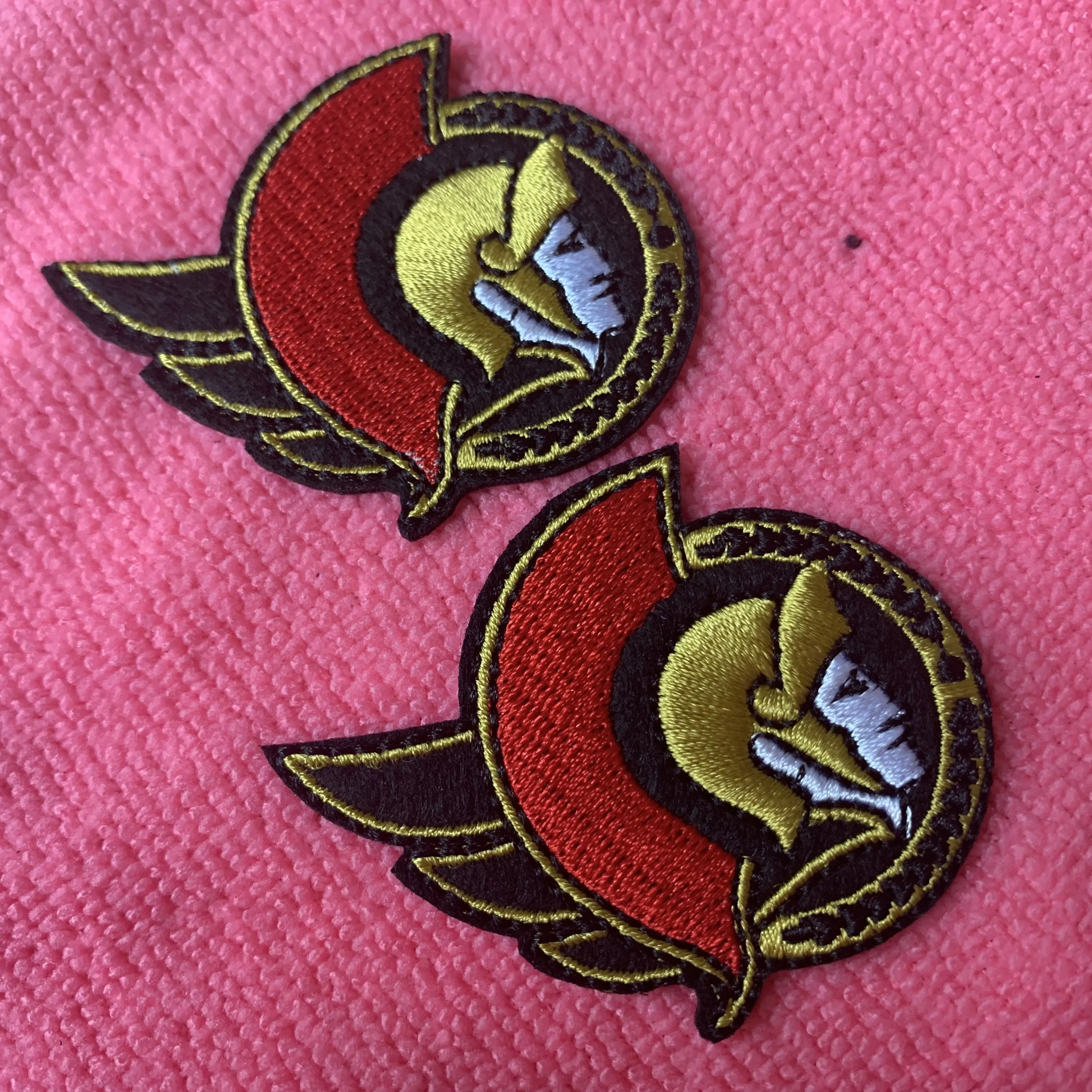 Professional design felt embroidery emblem,laser cut embroidery badge for hoodies