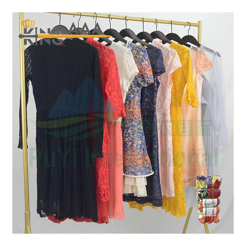 women used clothes Muslim long dress knitted apparel stock 45kg bale second hand clothing