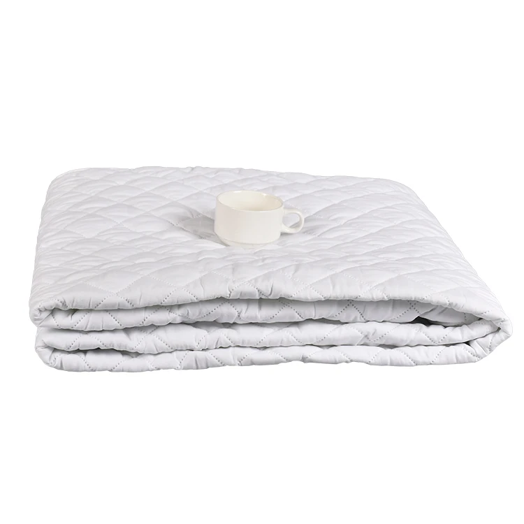 New design king size polyester 100% waterproof mattress protector for hotel room