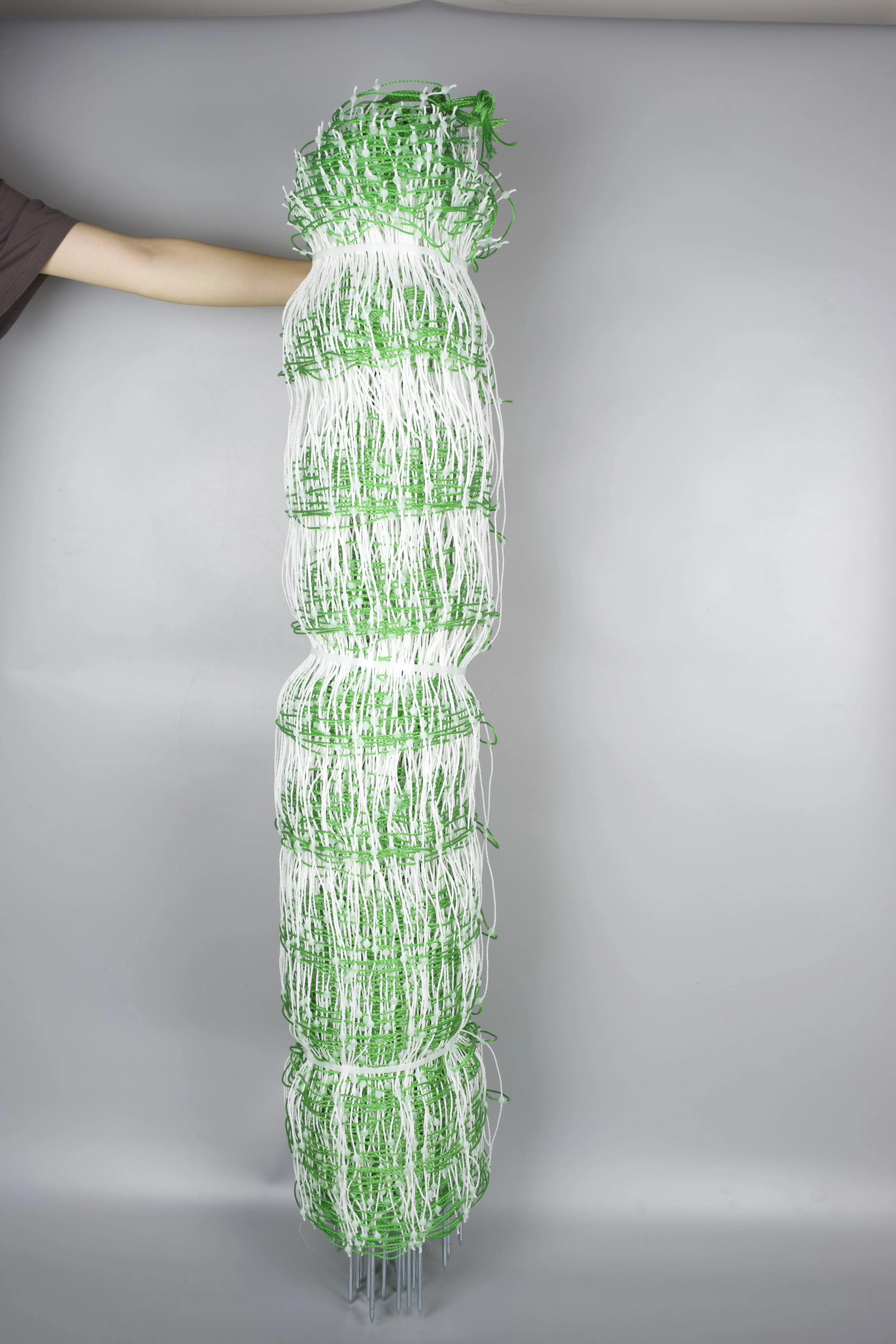 Premium Semi-Rigid Anti-Predator Electric Poultry Netting Fence Portable Pre-Assembled Electric Fencing for Chicken Sheep Goats