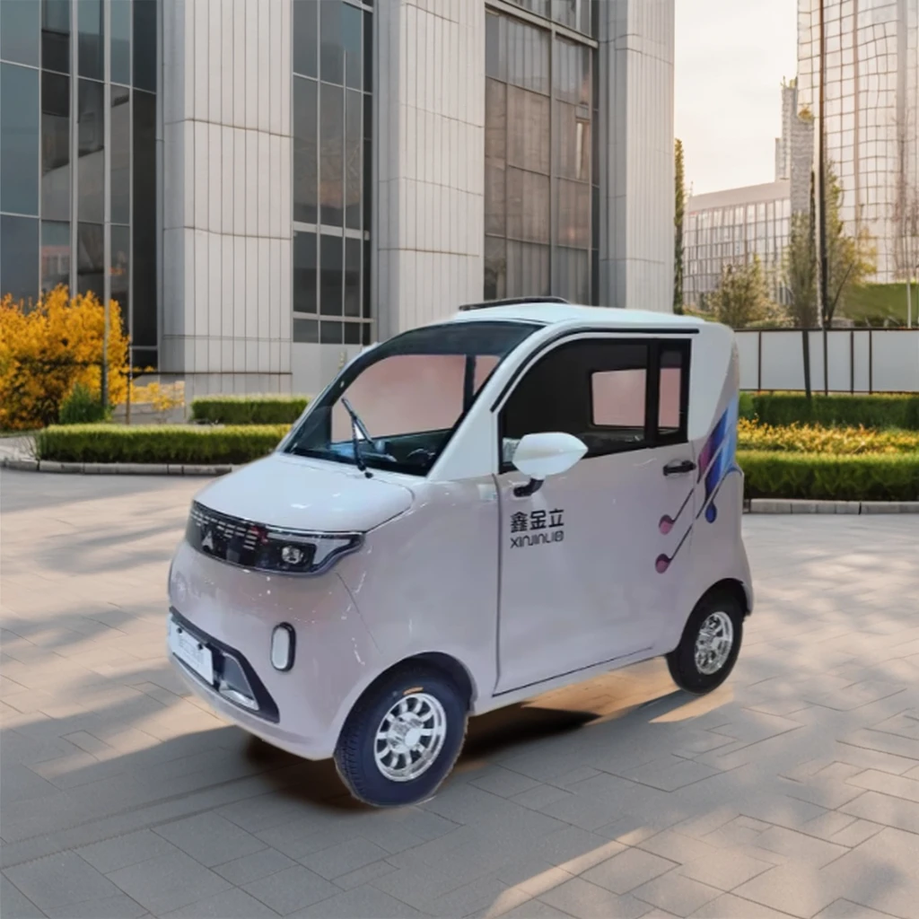 Mini Four-Seat Small Electric Car Chinese EV with Closed Body Mini 4-Wheel Electric Vehicle for Adults