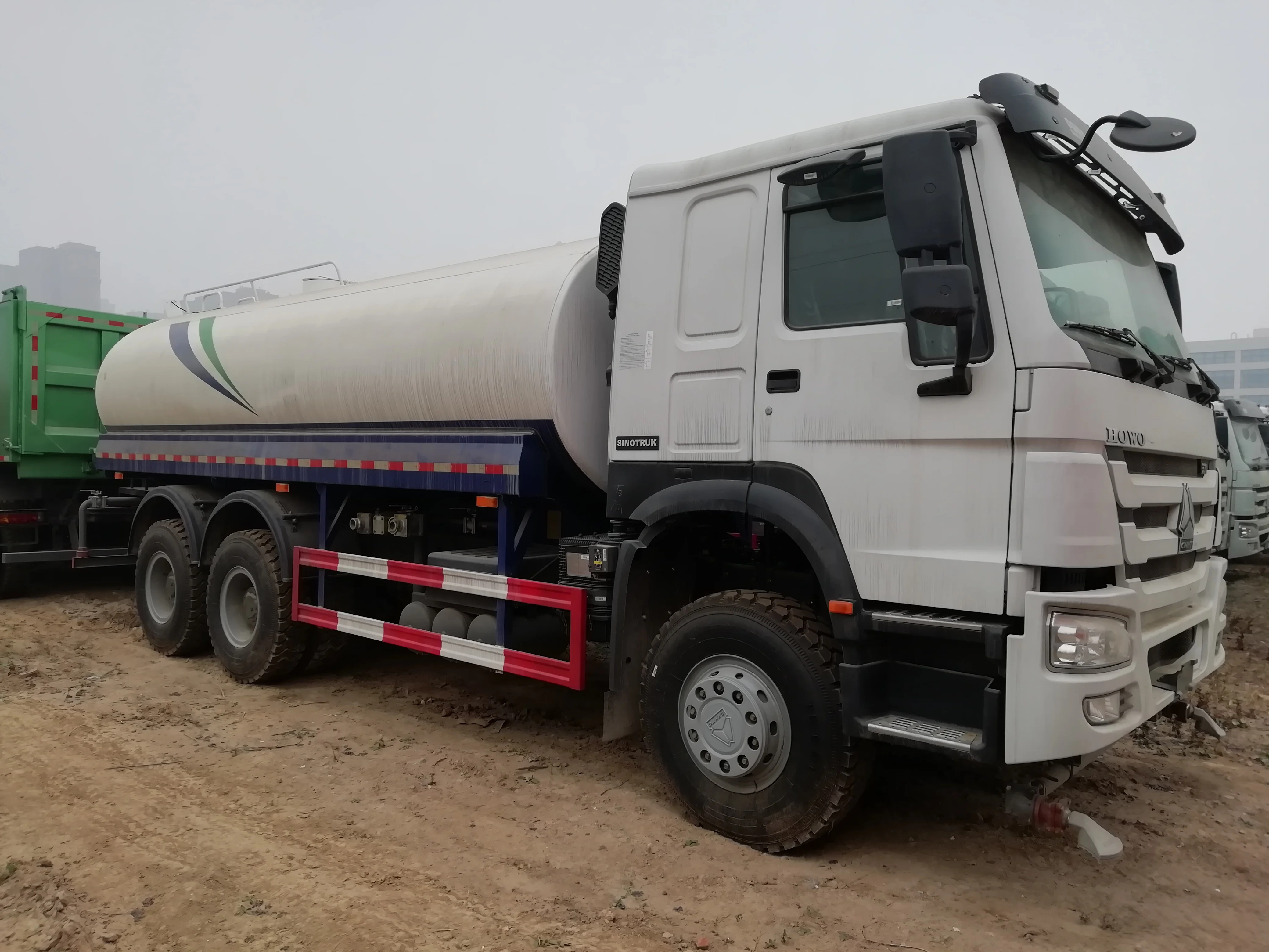 Kunda  Sinotruk Howo Water Tanker Truck 25Cmb  6x4 371 336 290hp 20m3 water spray bowser tanker sprinkler tank truck