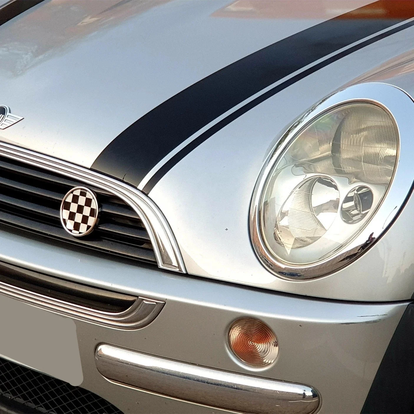 Car Accessories 2022 Metal Front Grille Emblem Badge For Mini Cooper One S countryman Clubman R55 R56 R57 R58 R60 R61 F55 F56