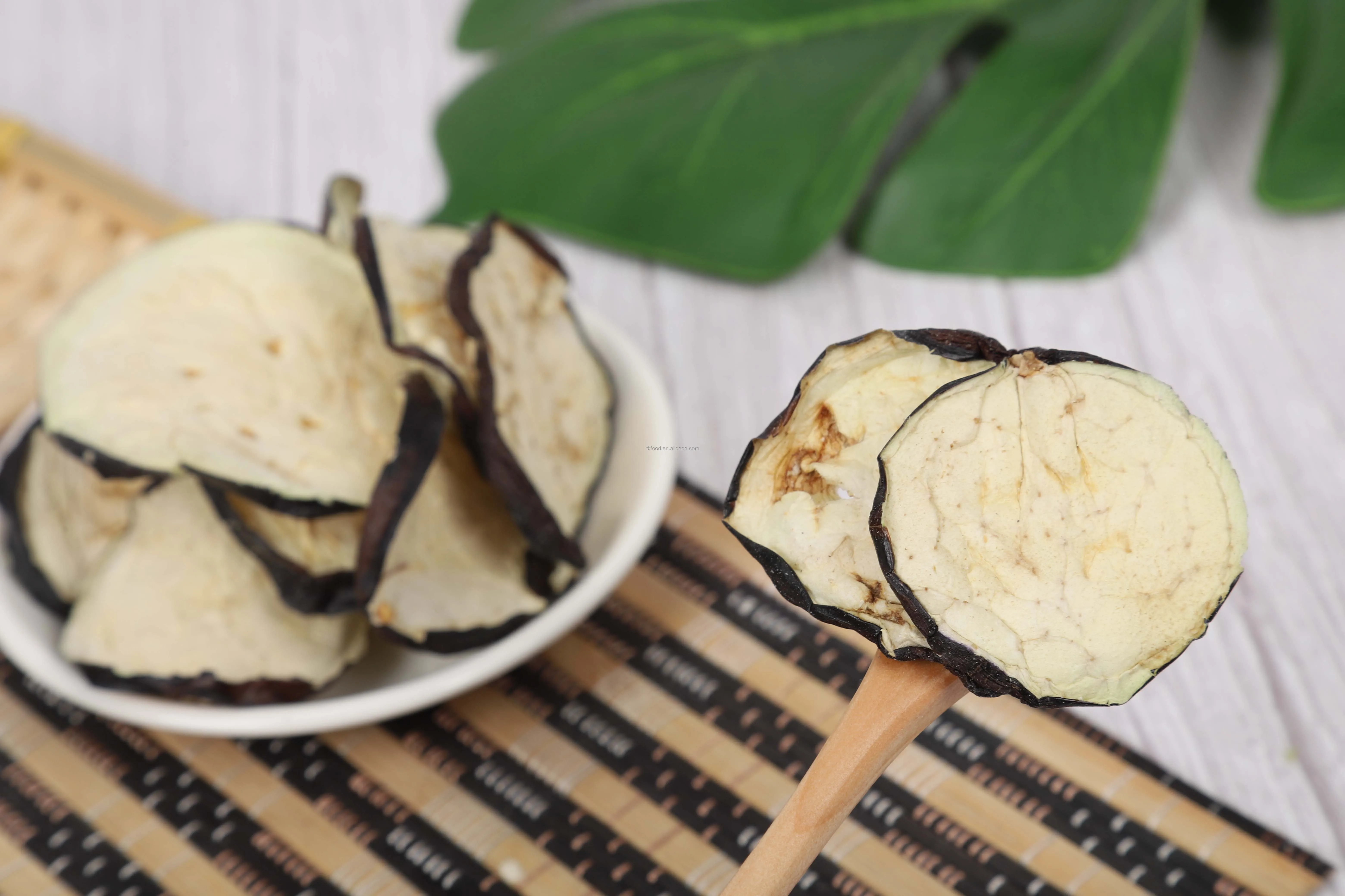 
Dehydrated AD dried eggplant flakes round flakes China Camping fast food vegetable 