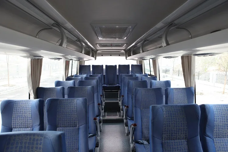 Индивидуальные Новые Евро 3 дизельный автобус для продажи ручной трансмиссии