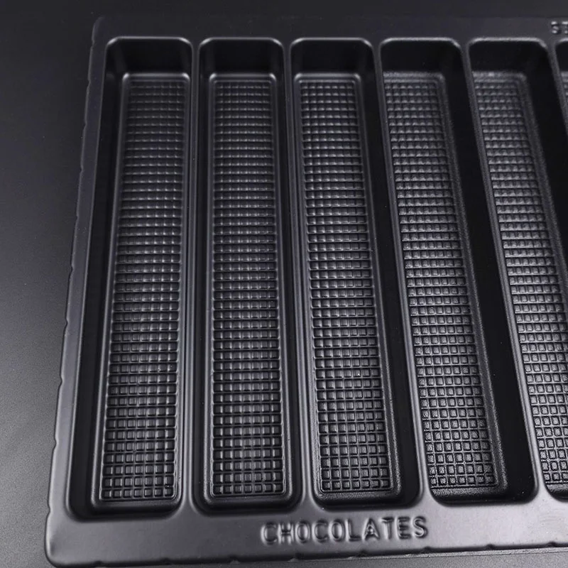 Custom 48 chocolates plastic blister tray with clear lid truffle candy display packaging