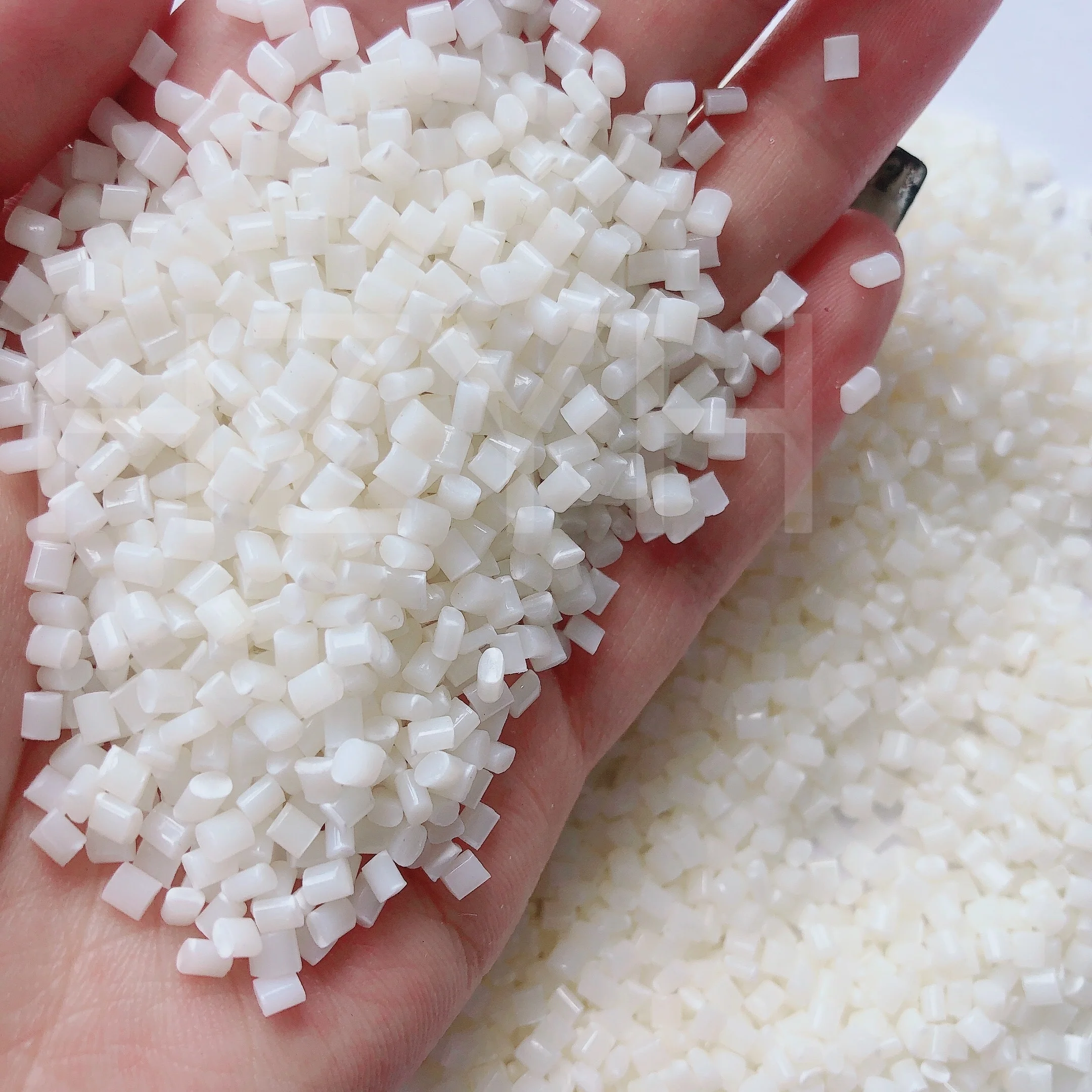 Sell Well ABS 750A granules /abs plastic raw material