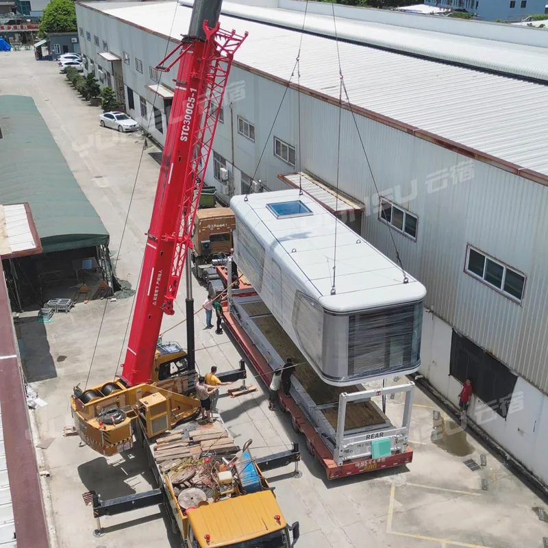 OEM Modular Prefab YUNSU Prefabricated Mobile Tiny Space Capsule Homestay Container House MAX