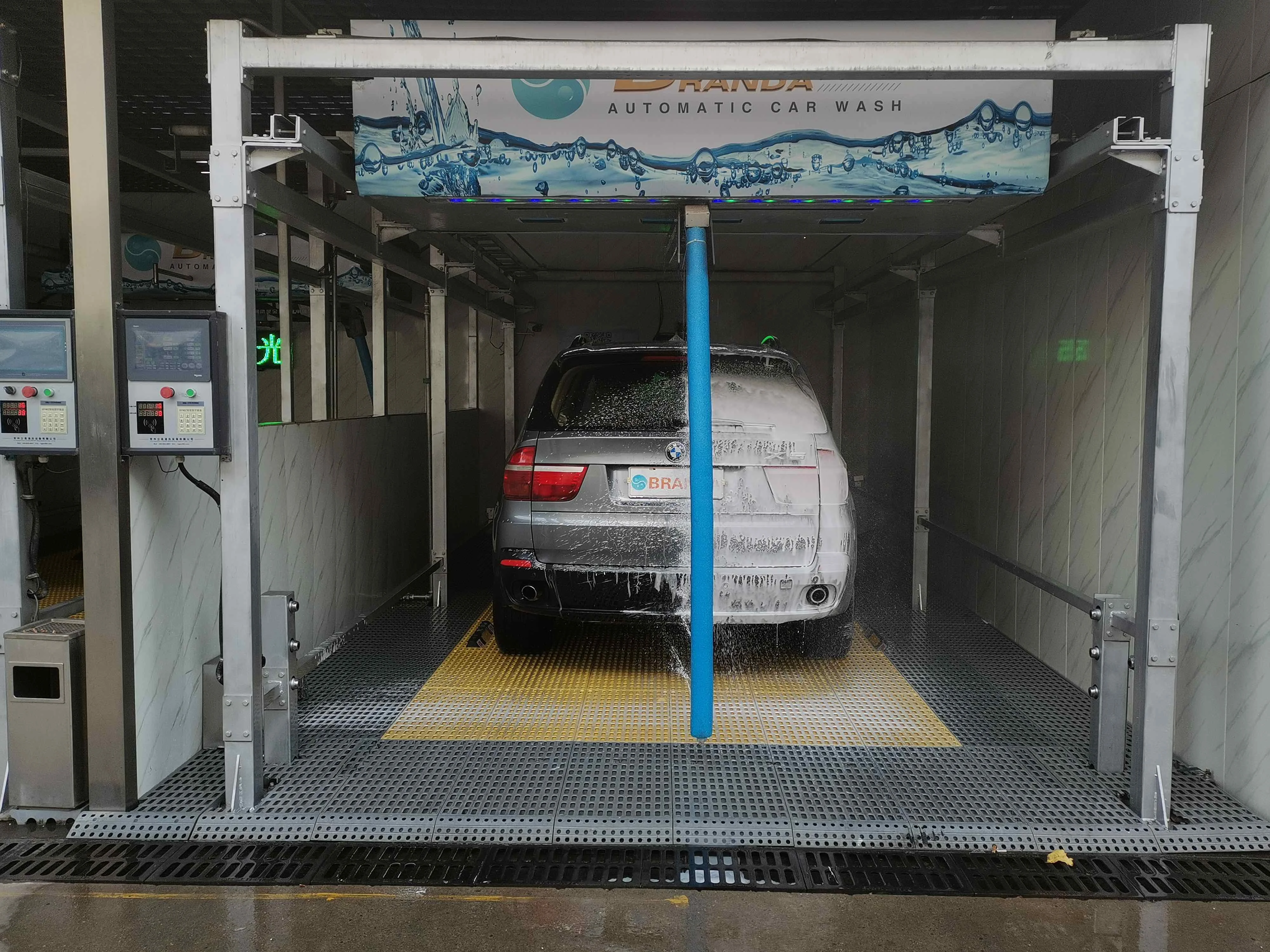  Роботизированная Автомойка Branda