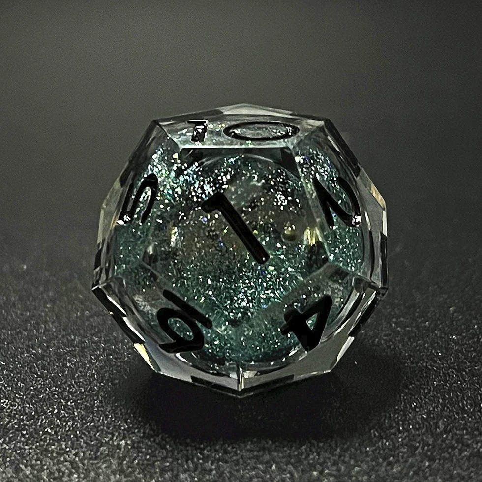 Factory handmade sharp edge liquid core custom dnd dice set for table games