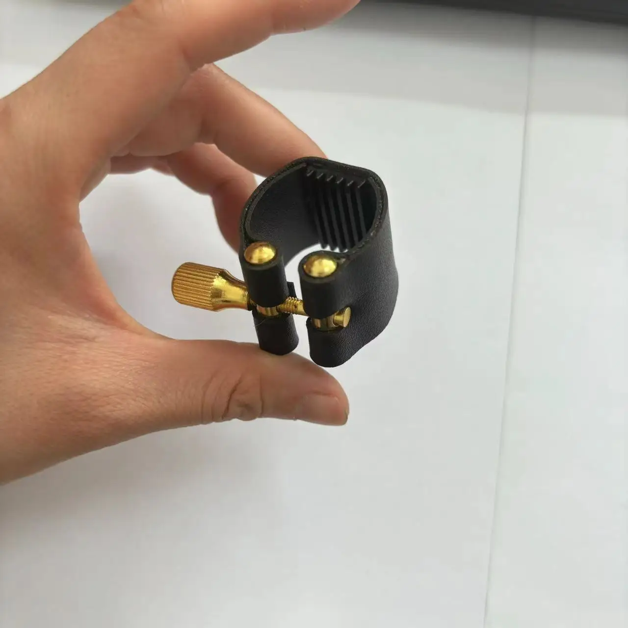 Whosale popular saxophone ligature accessories instrument