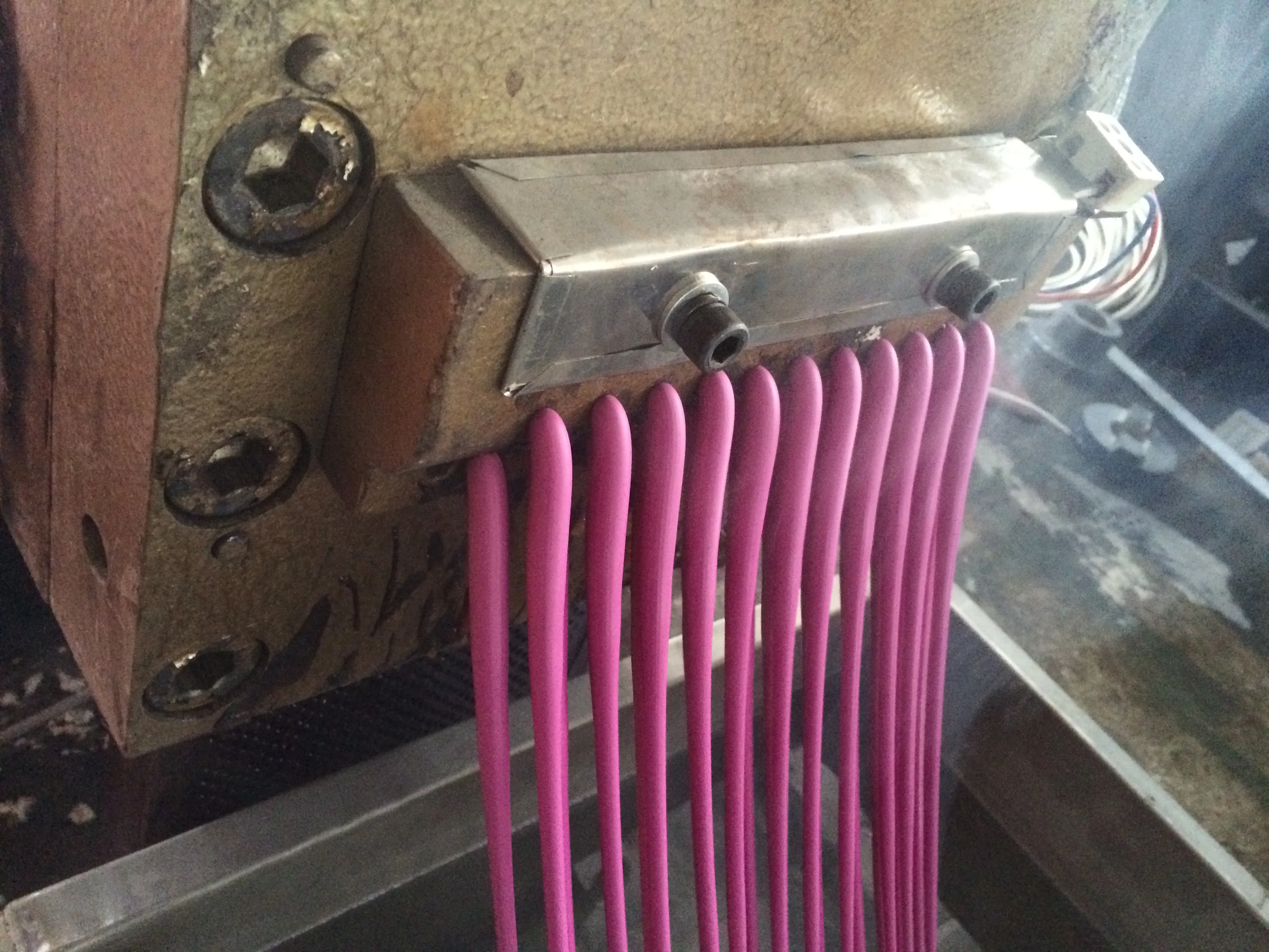 
FLY-200-140 High output PE Plastic Recycling Machine/Big Size Automatic EPE Recycling Machine 