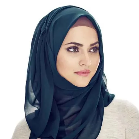 Поставщики хиджаба мгновенные мусульманские шифоновые шарфы для женщин оптовая продажа хиджаб трикотажные хиджаб из полиэстера
