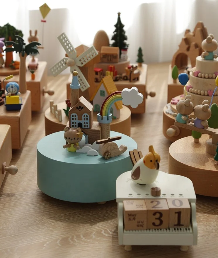 Factory Wholesale Wooden Music Box Personalized Gift High Quality Wooden Customized Toys for Kids