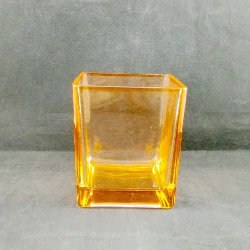 Supply New Stocked Square Glass Cube/Cube Glass Candle Holder/Cube Glass Tealight Holder for Xmas Holiday Indoor Decoration