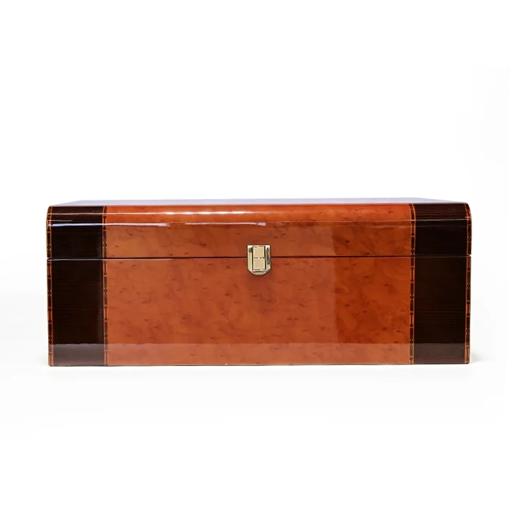 Luxury Custom design wooden high gloss gift box with lock and key