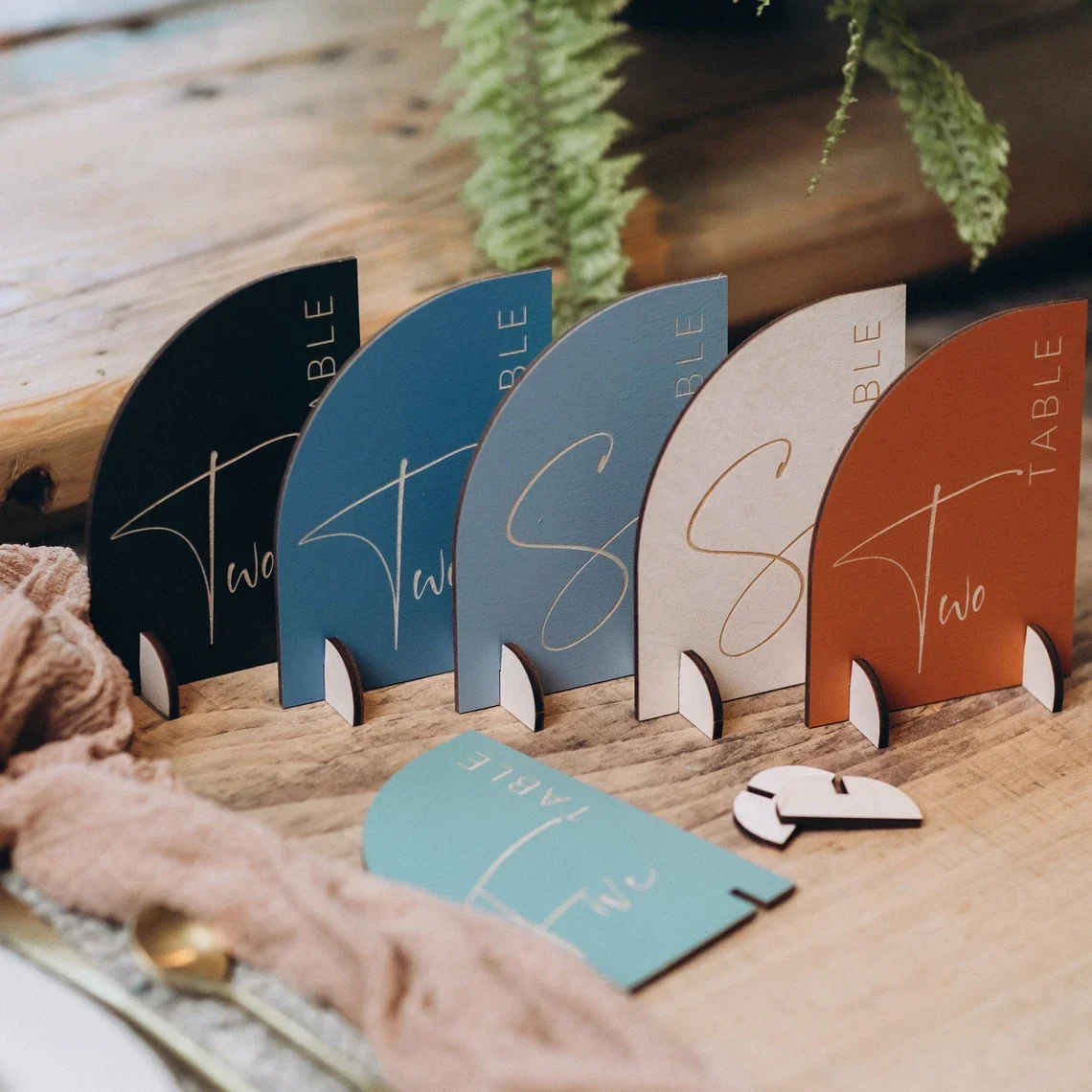 Factory Sale Custom UV Printing Engrave Wooden Sign Any Shape Any Thickness Laser Cutting Service Wedding Table Numbers