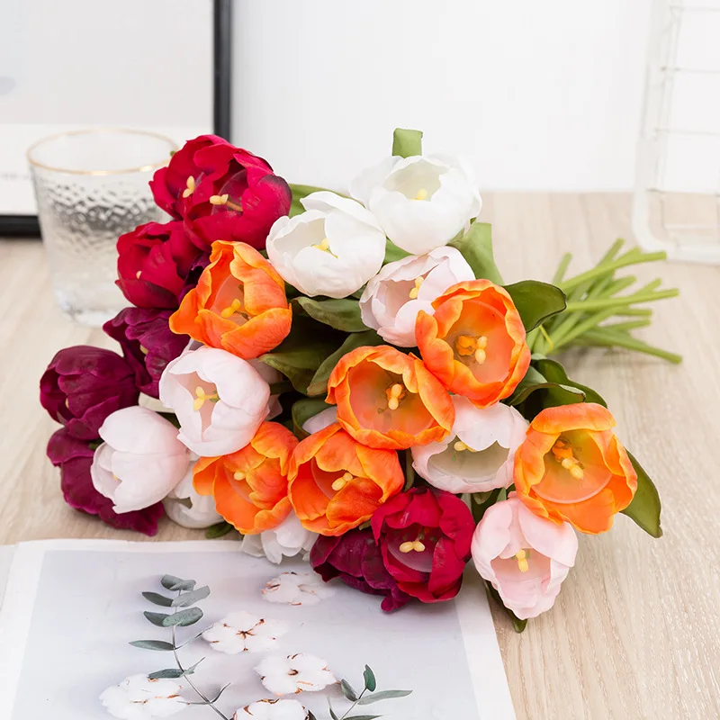 Hot Sell Customized Color Silicone Tulips Branch Pu Material Real Touch Tulip Artificial Flower Bouquet For Home Decoration