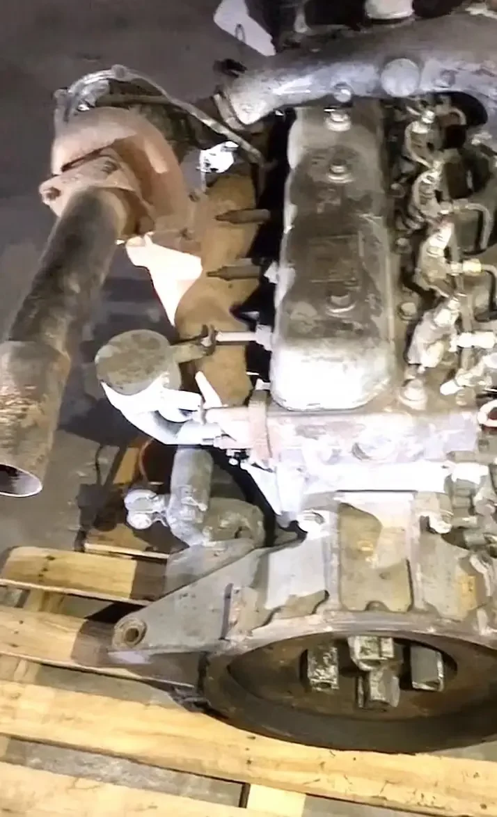 Machinery DIesel Engines 6bd1 6sd1 6bg1 C240 4he1 4jb1