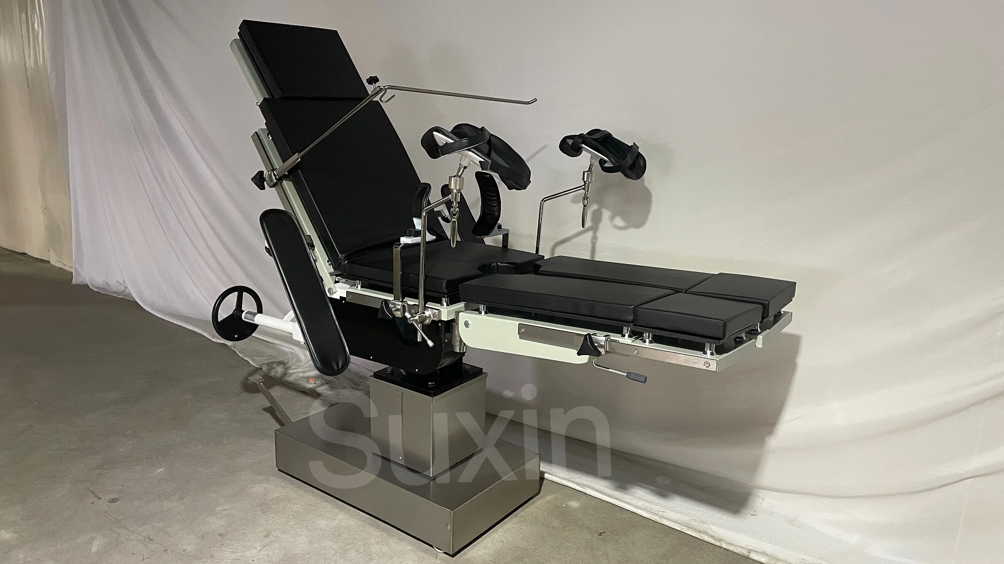 Head Controlled 3008 Operating table Radiolucent Manual Theatre Operation Table Compatible X-Ray Hydraulic Operating Table