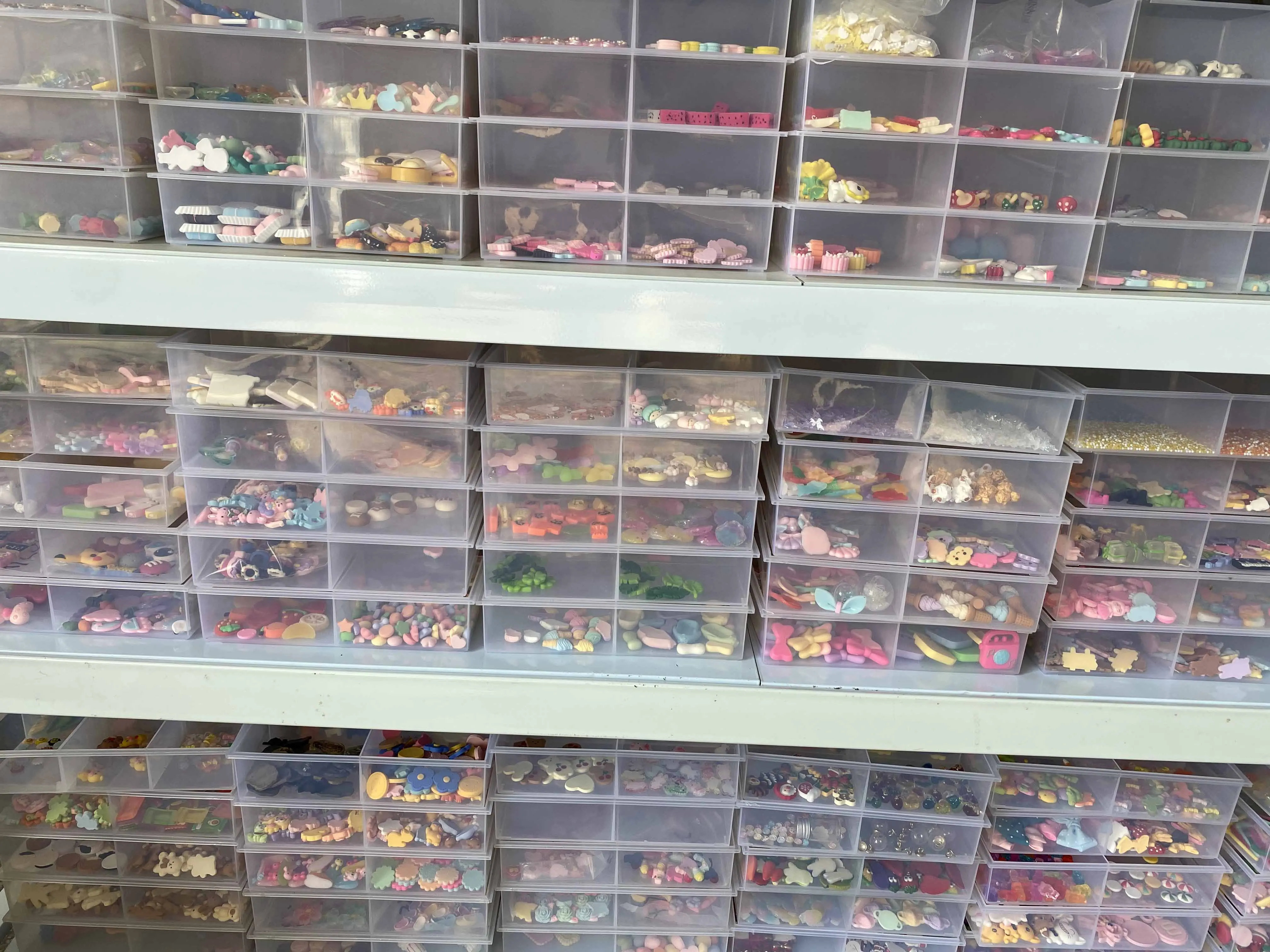 15mm Resin Red Beetles Figurines Fairy Garden Mini Ladybug Miniatures DIY Playing Toys Flat Back Animal Model