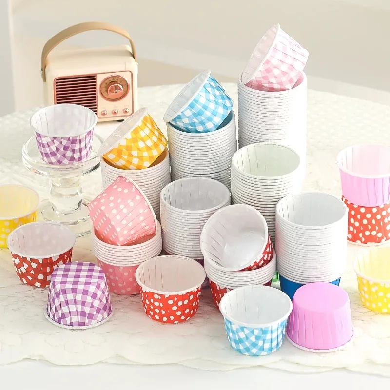 Wholesale Custom Colorful Rolled Edge Mouth Cake Cup Food  Grade Disposable Aluminum Foil Baking Case Paper Baking Cup