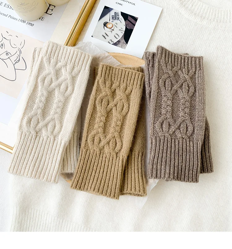 Winter dew finger half-finger gloves for students and male and female lovers wool mittens
