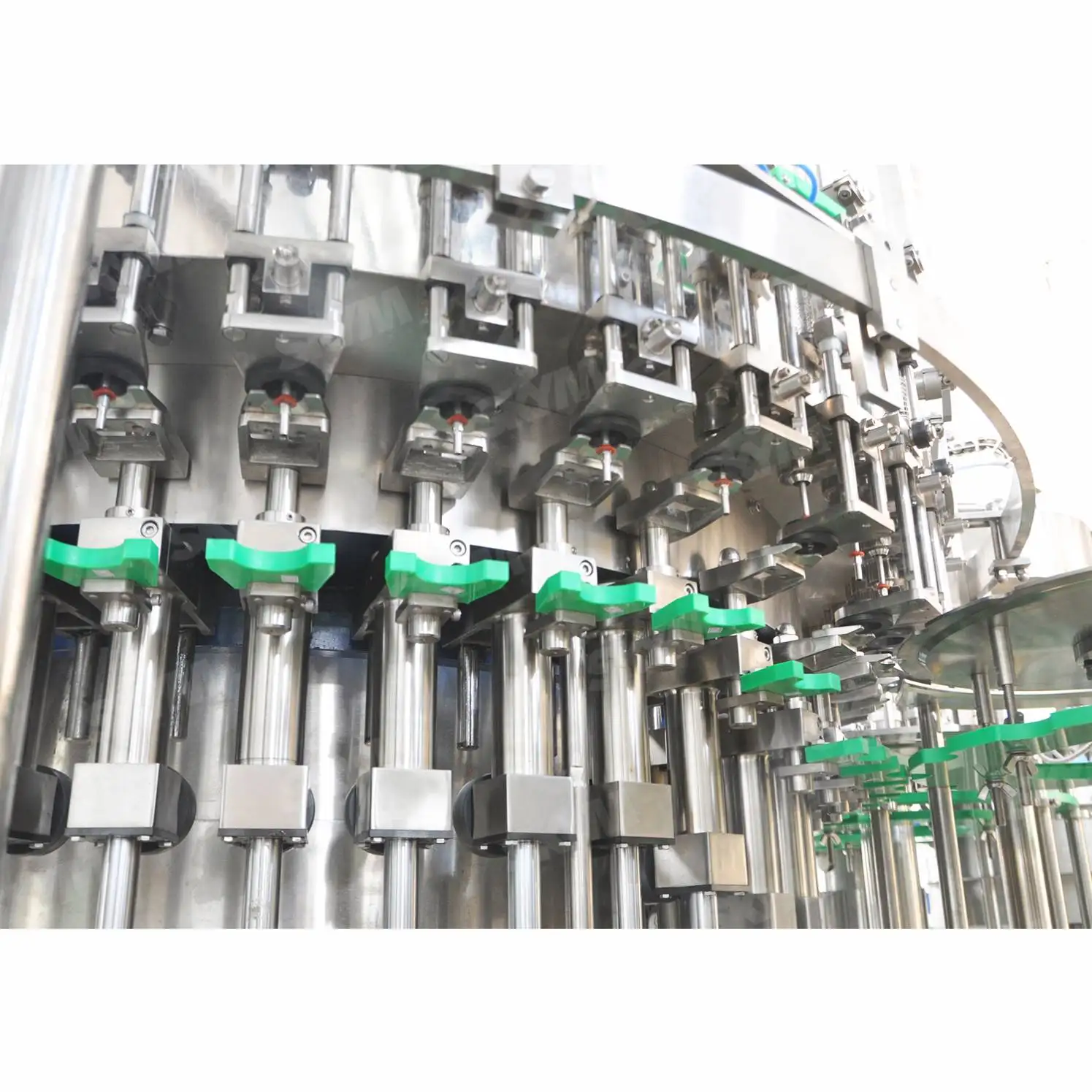 Full automatic plastic bottle soda sparkling water beverage carbonated soft drink filling machine production line