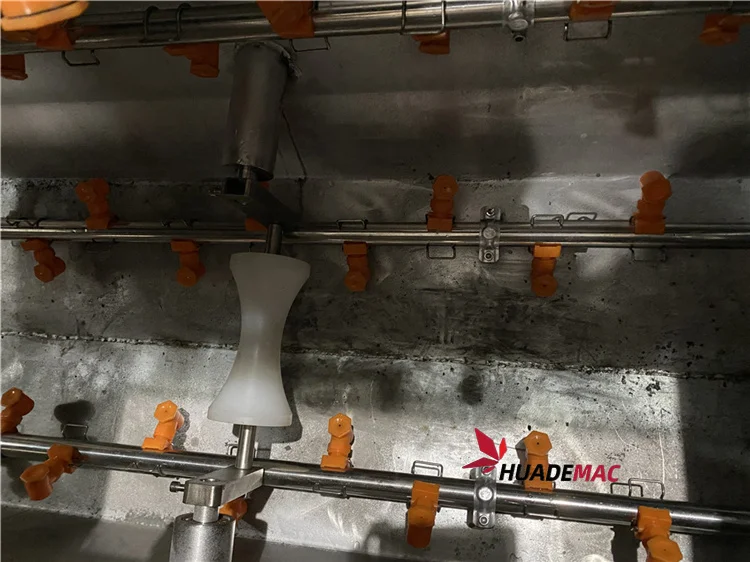 Экструзионное вспомогательное оборудование для экструзии труб HDPE PVC PPR IPS PPH вакуумный калибровочный резервуар с резервуаром для водяного охлаждения