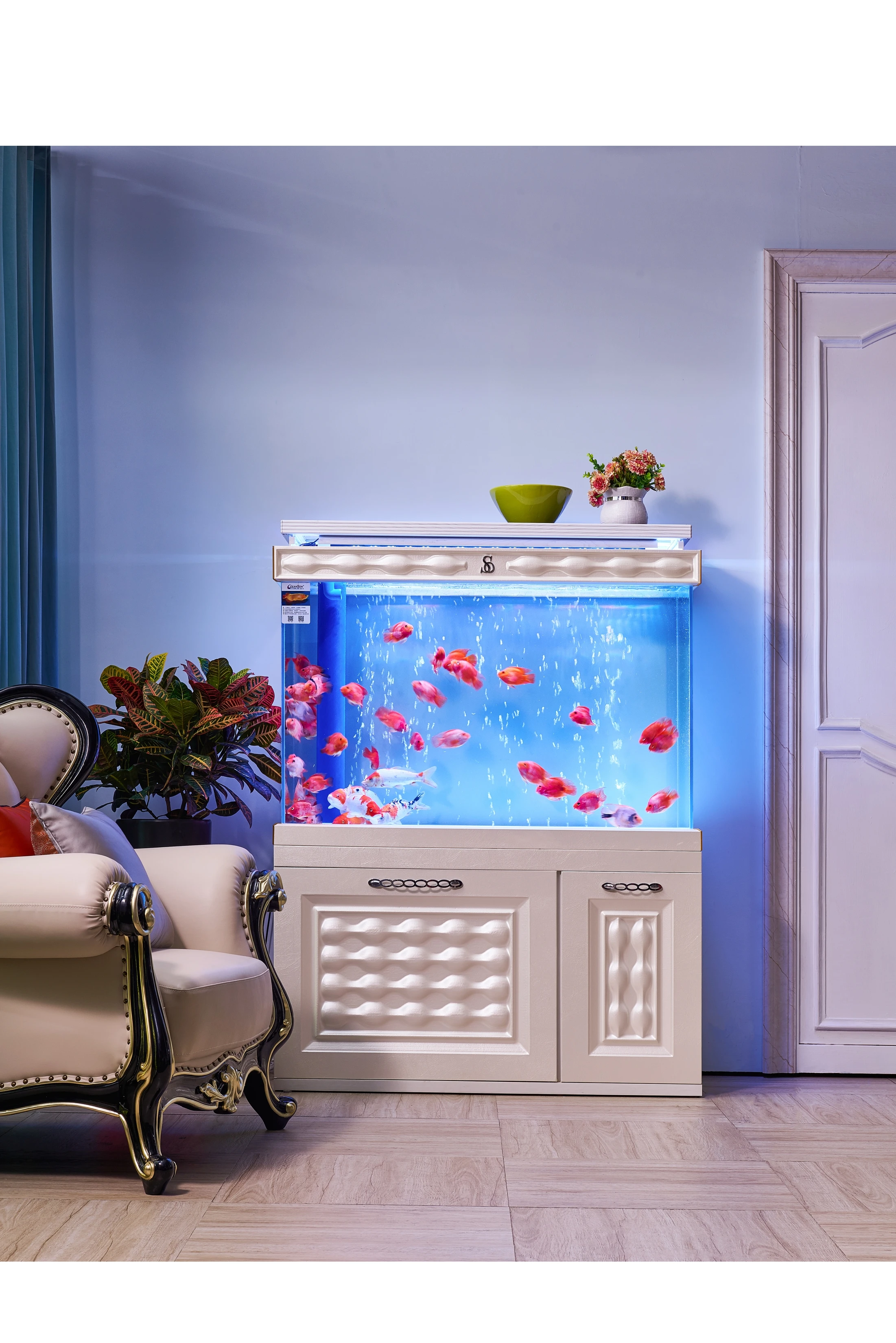 
European style white glass marine fish tank with bottom filter 