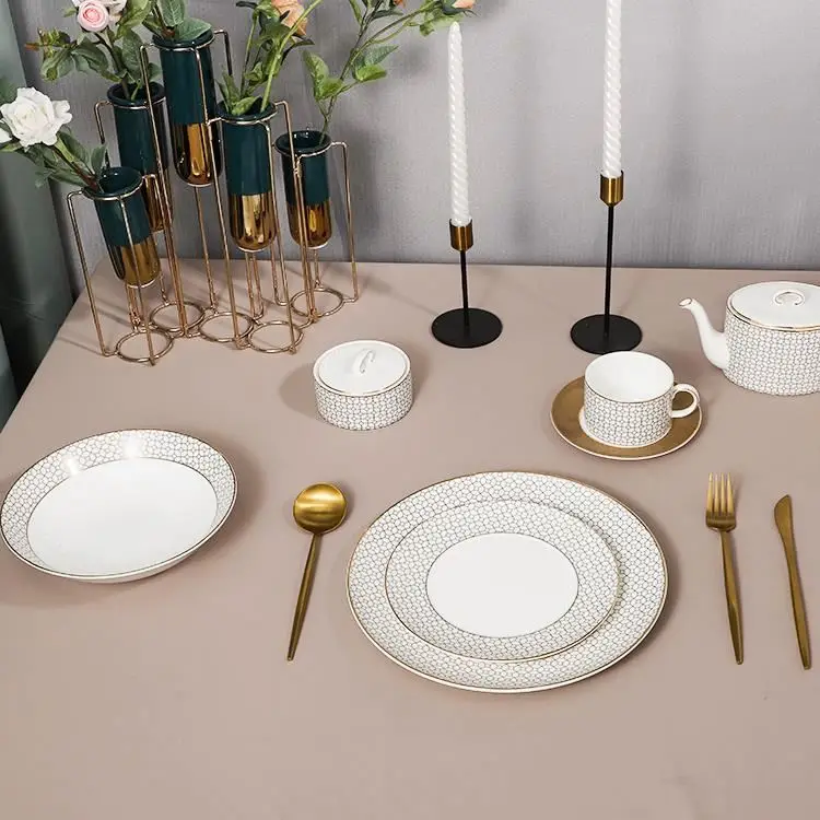 Top Selling Fancy Dinnerware Set New Design Fine Bone China Dinnerware Sets