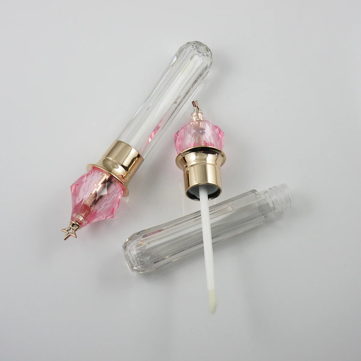 
TM-LG1309 4.5ml shiny fairy magic wand lip gloss tube star luxury transparent silk screen empty lip gloss packaging with brush 