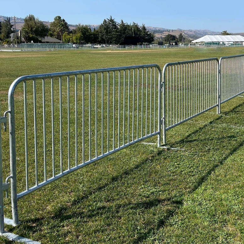 Crowd Control Barrier Temporary Security Fence Metal Frame Nature Pressure Treated Farm Fencing Driveway Gates Fence