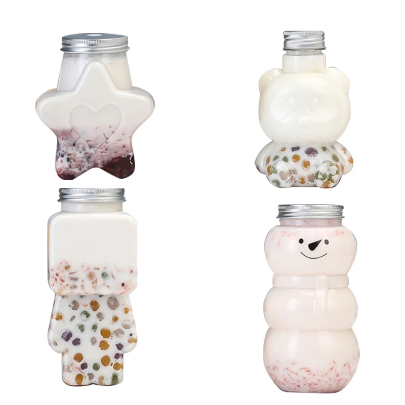 Wholesale PET bpa free cold drinking clear gallon puppet star shaped bear tree boba lids straw disposable milk tea cup bottle